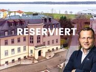 RESERVIERT - Leben wie im Märchen - 4-Zimmer-Maisonettewohnung direkt am Cospudener See, inkl. Sauna & 2 Stellplätzen - Markkleeberg