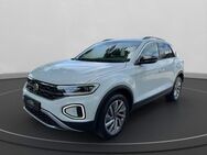 VW T-Roc, 1.5 l TSI Life, Jahr 2022 - Sigmaringen