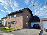 Freistehendes Einfamilienhaus mit Garage in Eschweiler-Kinzweiler - Eschweiler