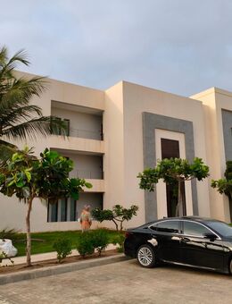 Exklusiv-Angebot: Traumstudio mit Hafenblick & Residenzstatus Oman Hawanasalalah 2 Etage mit Aufzug - Grünwald