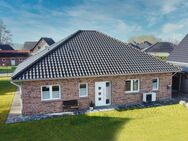 NEUBAU: Eleganter Bungalow in idyllischer Wohnlage! KfW40 | Wärmepumpe | PV-Anlage - Quakenbrück