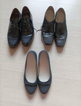 3 Paar moderne Damen Schuhe nur zusammen - Bochum