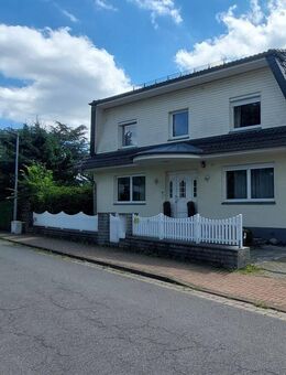 Exklusives Familienparadies in Bestlage von Seesen - 416 m² Wohnkomfort & Traumgarten warten auf Sie - Seesen