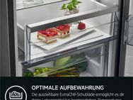 AEG Einbaukühlgefrierkombination Serie 8000 TSC8M183CC, 177 cm hoch, 55,7 cm breit, 360° Cooling, GreenZone- und ExtraChill-Schublade, NoFrost, Festtür