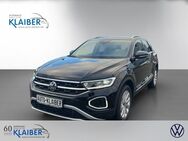 VW T-Roc, 1.5 l TSI Style IQ LIGHT, Jahr 2022 - Balgheim