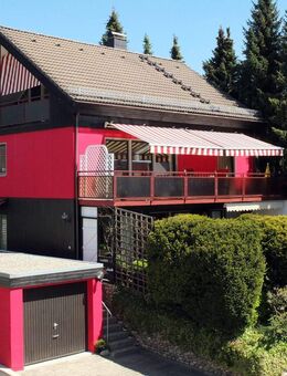Freistehendes Einfamilienhaus mit Einliegerwohnung & Seesicht in Markdorf - Markdorf