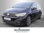 VW Touran, R-Line TDI NaviPro, Jahr 2019 - Gengenbach