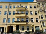 Bezugsfreie 2-Zimmer-Etagenwohnung mit Balkon in Berlin Lichtenberg - Berlin