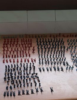 591 Soldatenfiguren 1:72 Revell – WWII, 70er–90er, vers. Nationen - Norderstedt