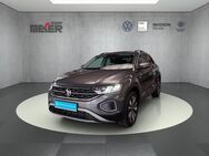 VW T-Roc, 1.0 TSI MOVE T-Roc MOVE Rückfah, Jahr 2023 - Beckdorf