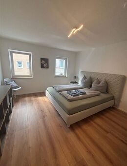 Top ausgestattetes Zimmer in Zweier WG - Erstbezug nach Sanierung / Vollmöbliert ! - Nürnberg