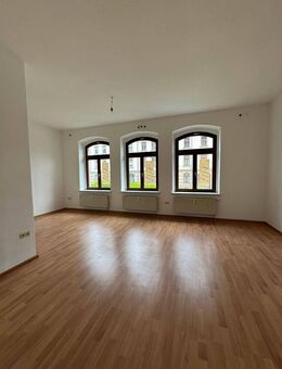 Helle 2-Raum-Erdgeschosswohnung in Reichenbach - Reichenbach (Vogtland)