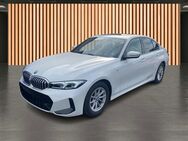 BMW 320, 4.4 i M Sport UPE 670 HiFi, Jahr 2023 - Dresden