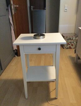 2 HEMNES Ablagetisch + 2 Tischleuchte - Gröbenzell
