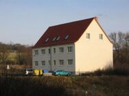 Sanierte 2-Raum-Dachgeschosswohnung - Schöngleina