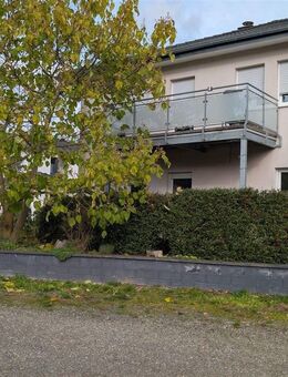 4 Zi, K, B, Balkon in absolut ruhiger Stadtrandlage mit unverbaubarer Aussicht - Katzenelnbogen