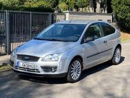 Ford Focus Lim. 1.6 Trend - Stuttgart