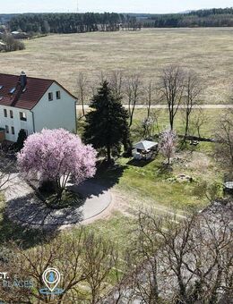 Renovierte DG-Wohnung in Cröchern - Burgstall