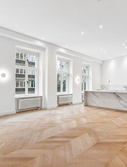 Einzigartiges Juwel: Hochwertig saniertes 3-Zimmer-Domizil mit BALKON ++ Mitte nahe Hackescher Markt - Berlin