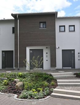 Haus in Haus mit Terrasse und 2 Balkonen - Ebersberg