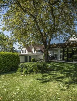 Igstadt - Das Tor zum "Ländchen" - gepflegtes Ein- bis Zweifamilienhaus - Wiesbaden