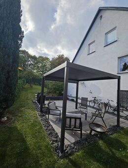 DG-Eigentumswohnung mit Garten, viel Nutzfläche, Stellplatz und Garage - Mogendorf