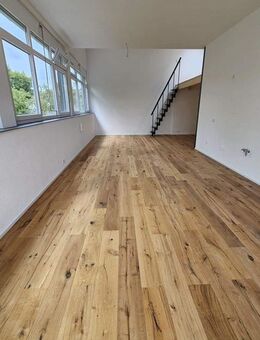 Frisch renovierte Loftwohnung in ruhiger Lage in Singen zu vermieten - Singen (Hohentwiel)