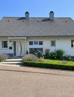 Top saniert & nachhaltig: Familienfreundliches EFH mit ELW, neuer Pelletheizung, Garage & Weitblick - Stimpfach