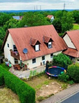 Familienfreundliches Eigenheim mit großem Garten und Gestaltungsmöglichkeiten - Bergrheinfeld