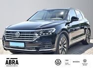 VW Touareg, 3.0 TDI Elegance, Jahr 2018 - Braunschweig