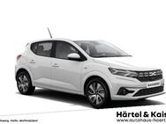 Dacia Sandero, Expression TCe 90, Jahr 2022 - Wolfenbüttel