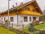 Großzügiges Mehrfamilien-Landhaus mit beheiztem Wintergarten In Ruhiger Lage in Malching - Malching