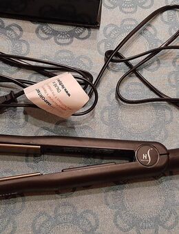 Herstyler Glätteisen, kaum benutzt, Originalverpackung - Puchheim