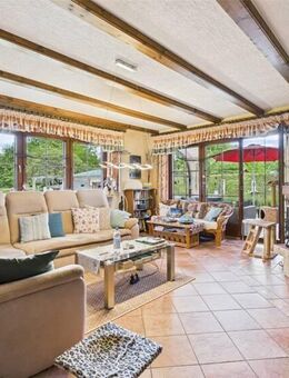 GEMÜTLICHES WOHNHAUS IN TOP LAGE VON LOSHEIM AM SEE! - Losheim (See)