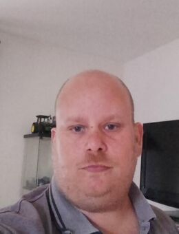 Er 39 sucht Partnerin/mitbewohnerin - Oberhaching