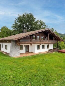 Wohnen, wo andere Urlaub machen - großzügiges Einfamilienhaus im Luftkurort Lam! - Lam