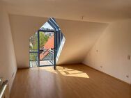 2 ½ Zimmer-Dachgeschoss-Wohnung zum Wohlfühlen! - Weissach