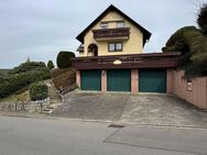 Freistehendes Einfamilienhaus mit großem Grundstück in toller Lage ! - Auggen