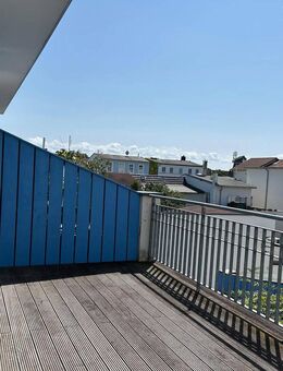 3,5 Zi. Maison. mit 2 Balkonen und Terrasse in ruhiger und strandnaher Lage - Rostock