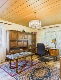 Offene Besichtigung am 08.11.2025 - * Freistehendes Einfamilienhaus mit großem Grundstück * - Obermichelbach