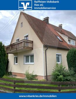 Ein-/ Zweifamilienhaus mit schönem Eckgrundstück in Mönchsdeggingen - Mönchsdeggingen