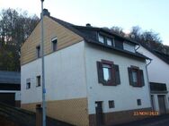 Wannemacher Immobilien **** Freistehendes schönes 1-2 Fam. Haus in Homburg - Kirrberg **** - Homburg