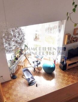 Bestlage am Rennplatz : 2,5 Zimmer-Galerie-Wohnung inkl. TG-Stellplatz - Regensburg