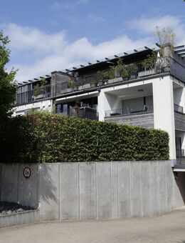 STILVOLLES WOHNEN MIT GARTEN IN CITY-NÄHE !!! - Dortmund