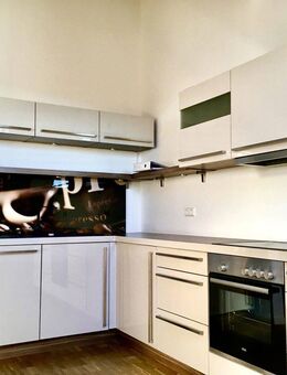 Traumwohnung, große 3Zimmer DG Wohnung mit 120/159qm - Gauting