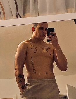 Ich suche jemanden, mit dem ich eine schöne Zeit verbringen kann. - Nürnberg