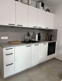 Moderne 1-Zimmer-Obergeschosswohnung mit moderner Einbauküche in idyllischer Lage von Oyten - Oyten