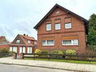 Zentral gelegenes Einfamilienhaus mit viel Platz für Familie und Hobbies - Winsen (Luhe)