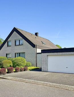 Attraktives Einfamilienhaus in begehrter Wohnlage mit liebevoll angelegtem Garten in Kamen - Kamen