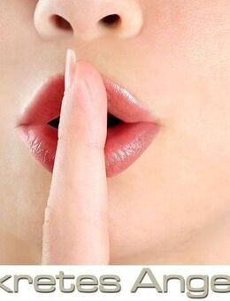 RARITÄT! Einzigartige, exklusive Penthouse-Wohnung mit EBK, Loggia und TG-Stellplatz - Düsseldorf